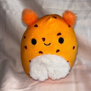 Squishmallow 2/$15 Tenzig Spotted Deep Sea Bunny 5” NWOT